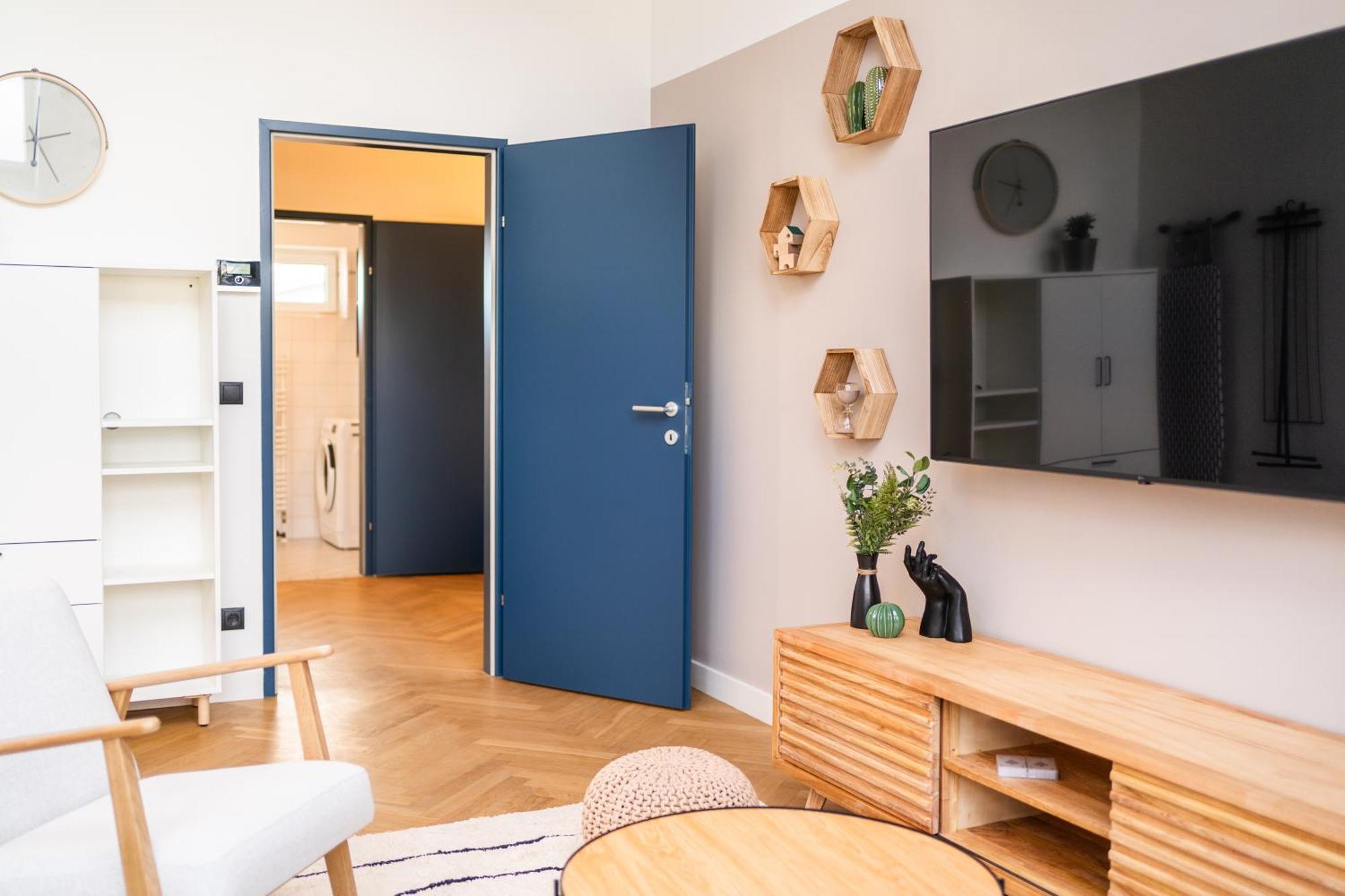 Myflat - Bright Apartment Near Central Station Vienne Extérieur photo