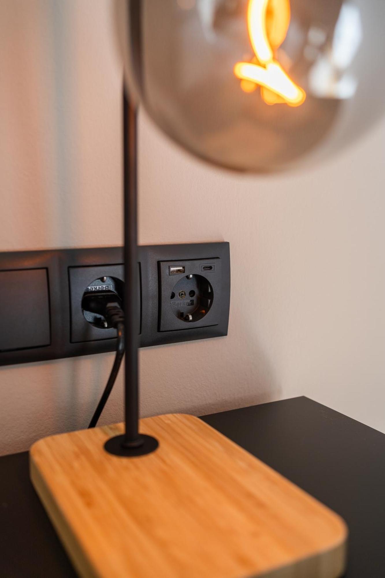 Myflat - Bright Apartment Near Central Station Vienne Extérieur photo